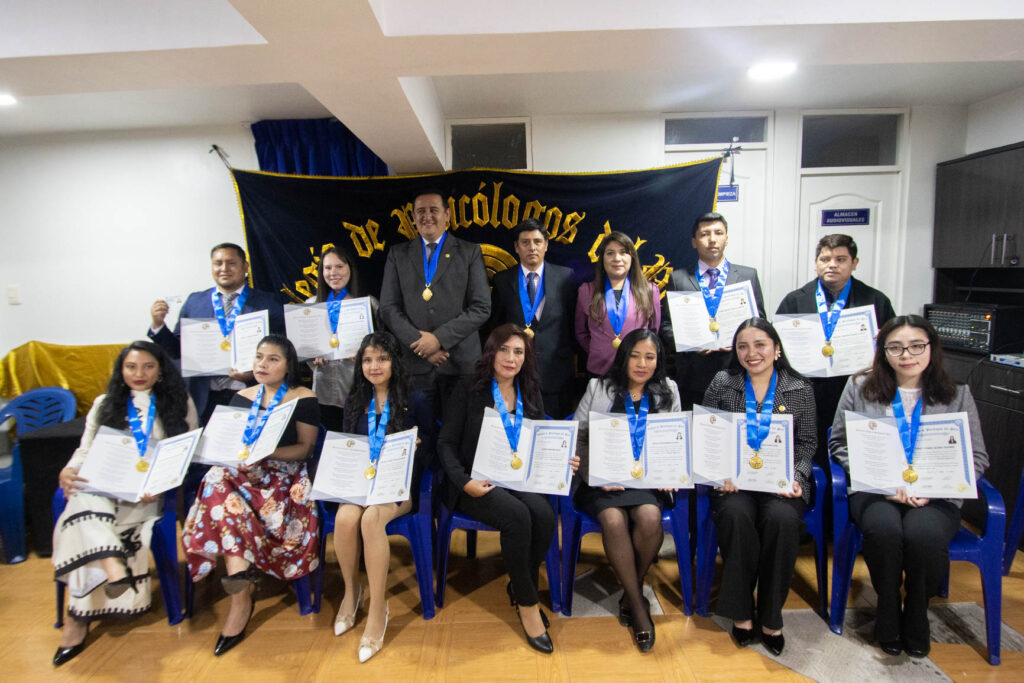 Ceremonia de Colegiatura e Incorporación